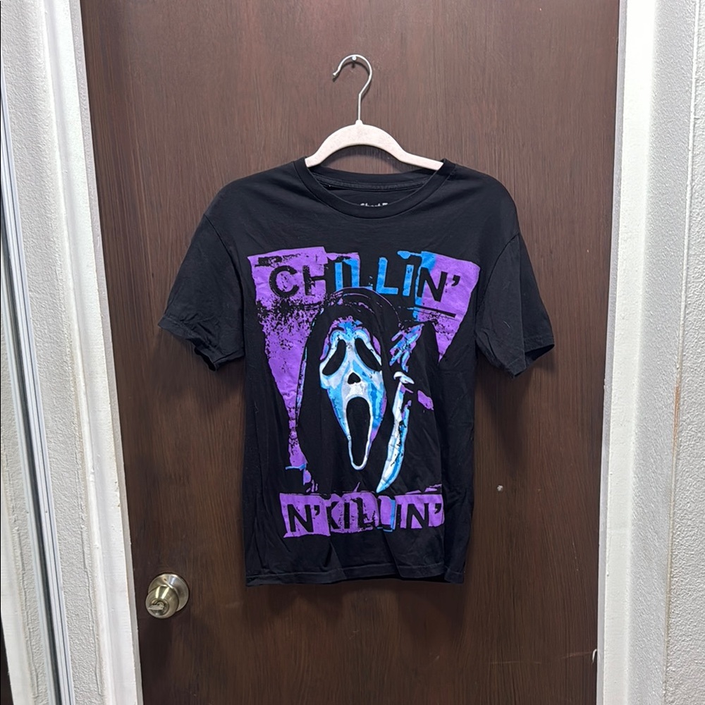 Hot Topic Black and Purple Graphic Tee